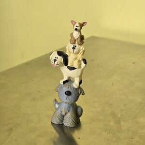 B. Lloyd Blossom Bucket Dog Pyramid Small Figure